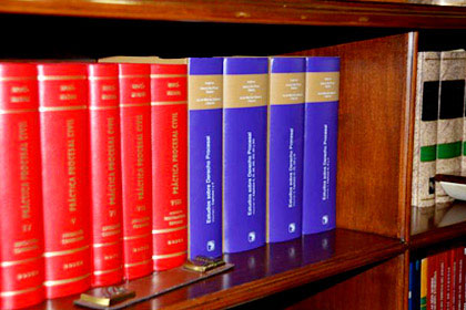 Procuradores y Mediadores